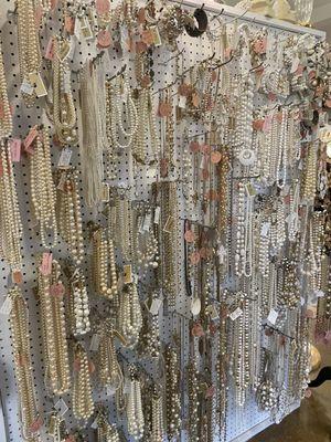 Pearl Wall