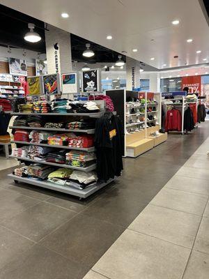Champs Sports