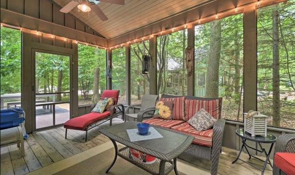 Cottage Off The Beatin Path