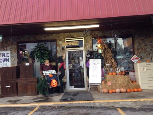 Brown's Feed & Western Store