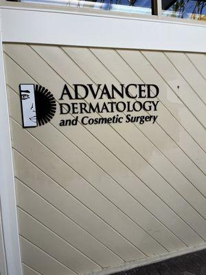 Advanced Dermatology & Cosmetic Surgery