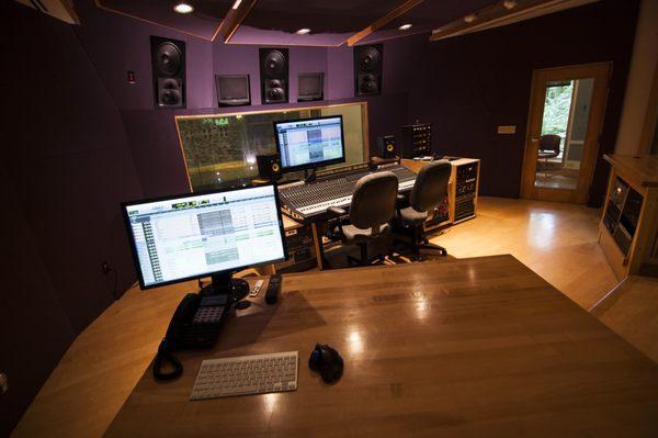 Groove U's Control Room A