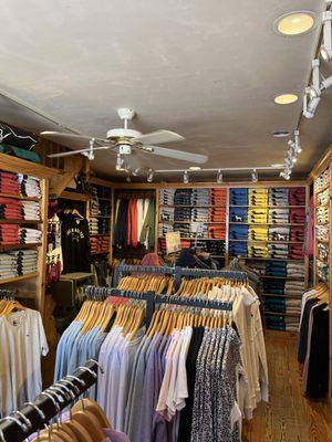 The Black Dog General Store: Vineyard Haven