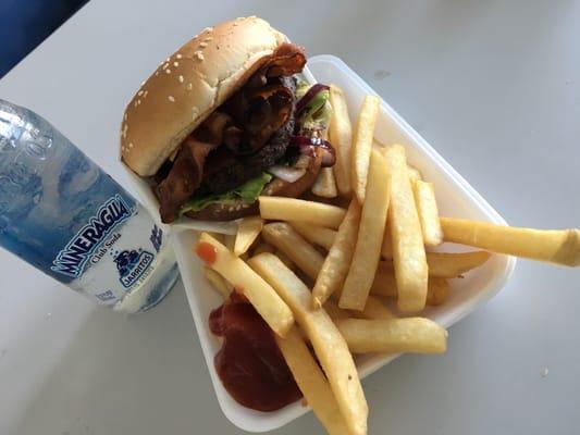 Bacon Avocado Cheeseburger!!