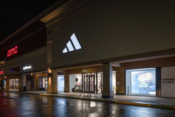adidas Flagship Store Bronx
