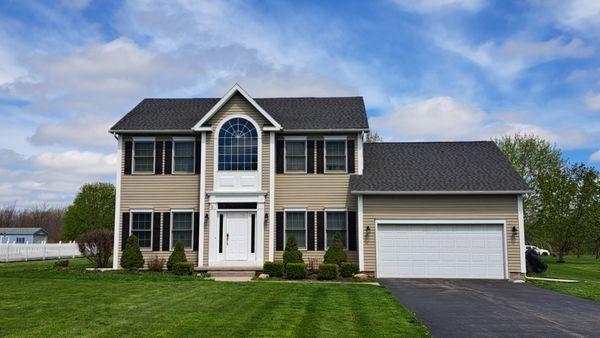 Collins Roofing & Exteriors