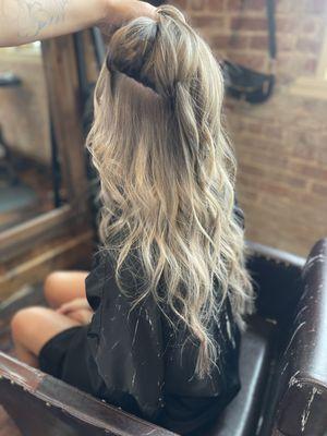 One row of invisible bead extensions.