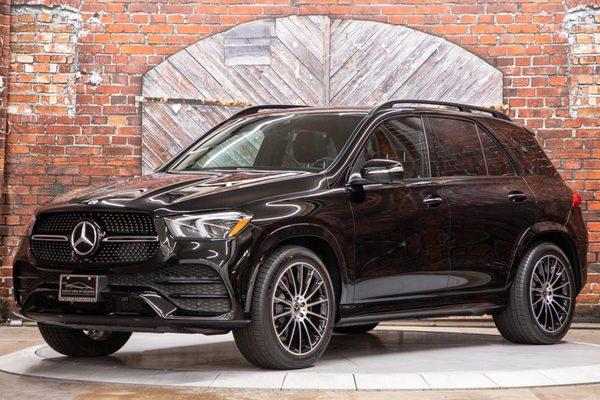EK Luxury Rental Car