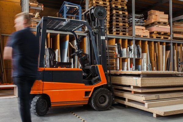 QMH Inc. is a SoCal-based company with 30+ years of experience handling materials, shelving and racking, warehouses, and storage.