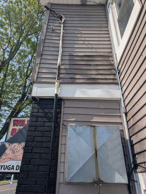 Pane Free Window Cleaning and Pressure Washing