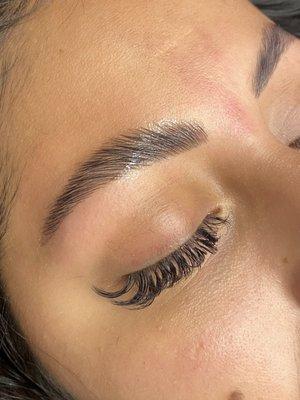 Brow Lamination & Tint