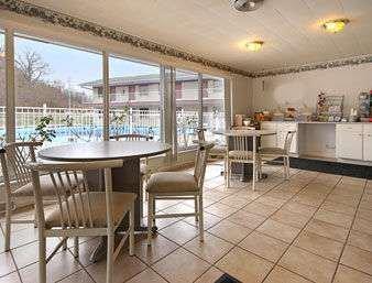 Knights Inn Tell City