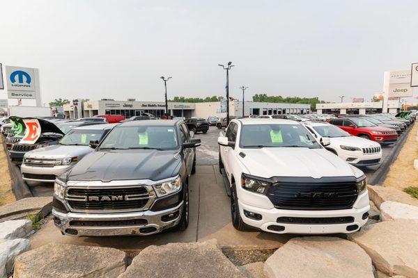 Jim Riehl's Friendly Chrysler Jeep