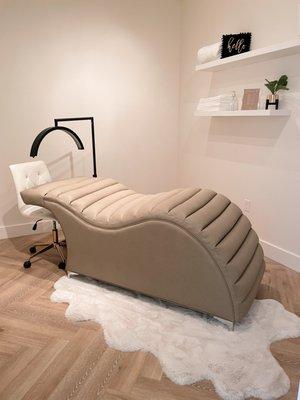 ULTRA Lash Brows & Skin