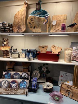 Hummingbird Hollow Gifts