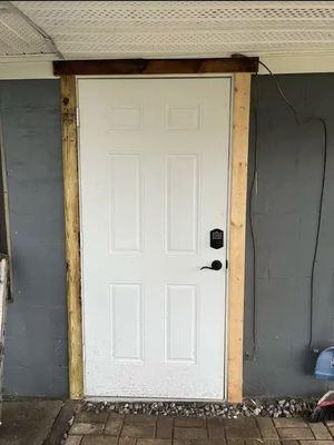 Nelly & Joel Services