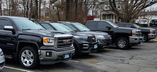 When all the SUVs/ pick up trucks come in on the same day!