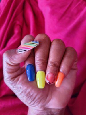 A broken nail acrilic and all behind being attacked at this establishment