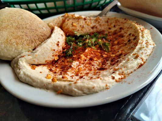 Zaytoona Mediterranean Grill