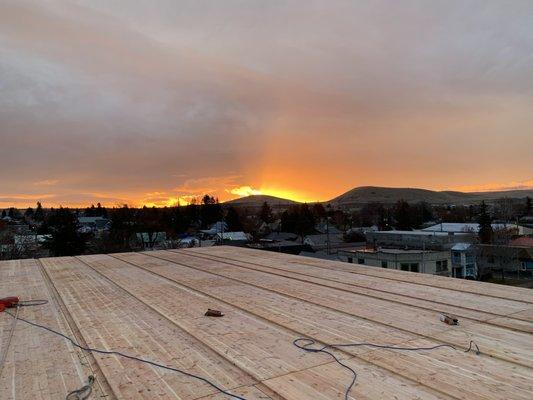 We create buildings that highlight your surroundings.