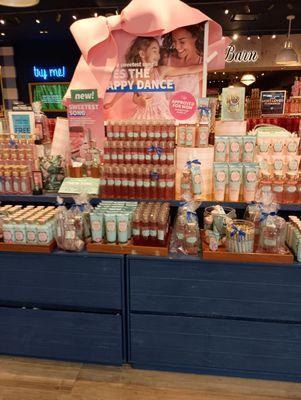 Large assortment of scented items