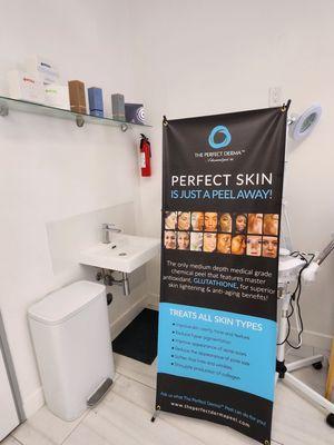 All kind of services for skin care 4/20/25