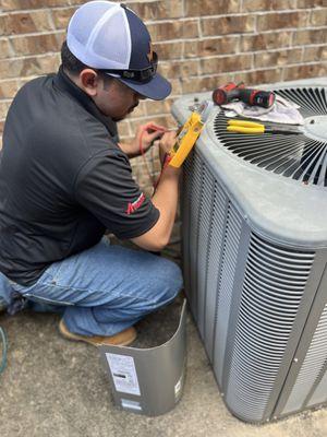 Service Pros Air Conditioning & Heating
