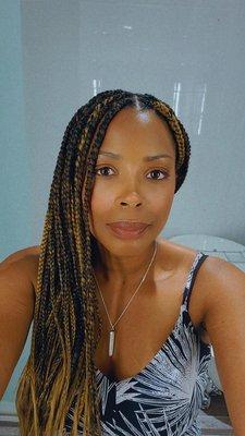 Knotless braids by Nara