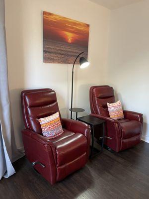 Small private IV lounge