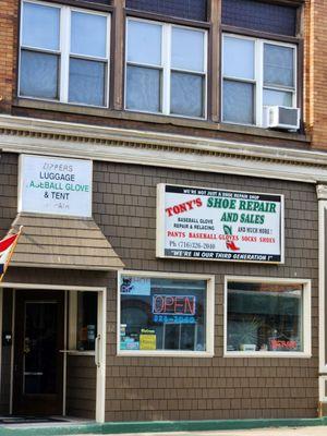 Tony's Shoe Repair & Sales