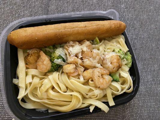 Classic Blackened Shrimp Alfredo