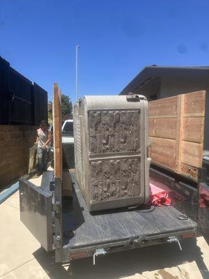 Hot tub pick up we recently did, our customer was pleased and left a 5 Star Review.