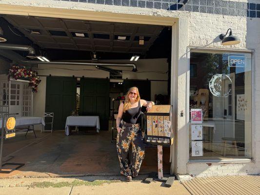 Left Grain Garage at 936 Maple Ave