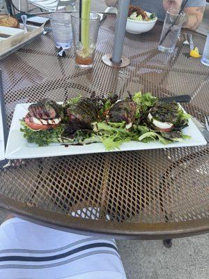 Steak Caprese Salad is HUGE and delicious