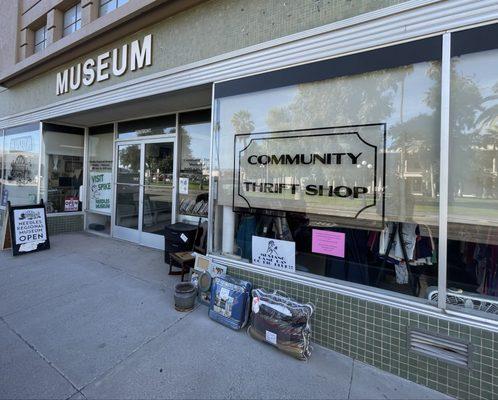 Thrift Shop Community