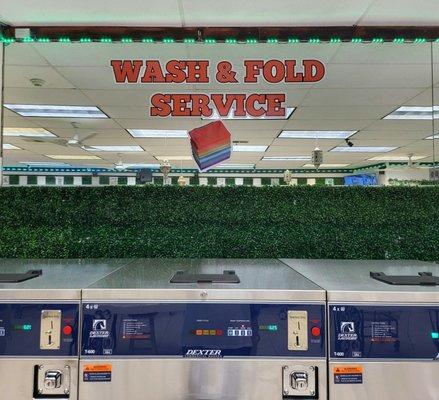 Expo Laundromat & Dry Cleaning