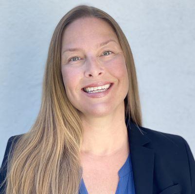 20+ year Reiki Master and Medium. 2nd generation Reiki Practitioner and Spiritual Coach, 4th generation death care expert.