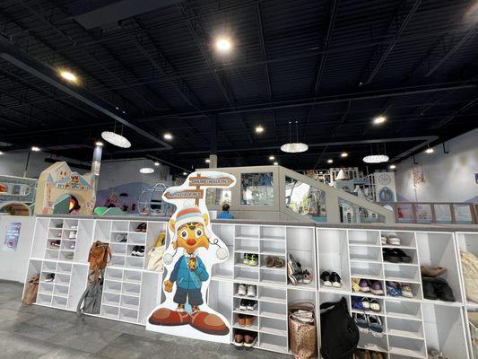 We love these types of places. This one is super clean and the staff is nice.