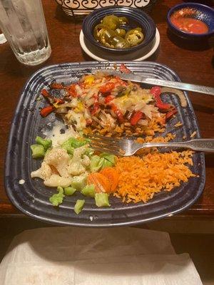 Chicken Monterey very delicious. Service was fantastic!