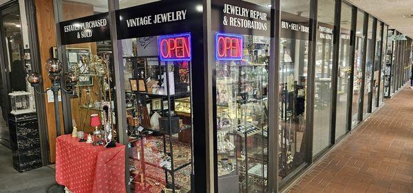 Gold Finger Coins & Fine Jewelry