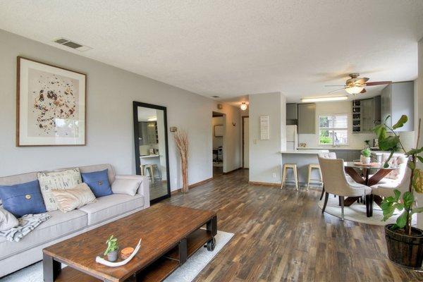 Amanda Elhassan - Compass