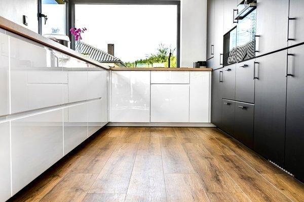 R R Innovation Home Remodel