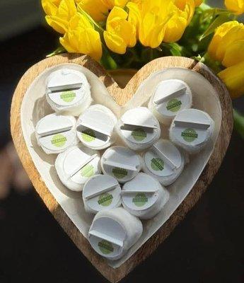 Oakley Etter, Scentsy Fragrance Consultant