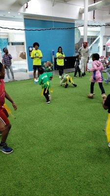 Hi-Five Sports Zone @ North Point Mall