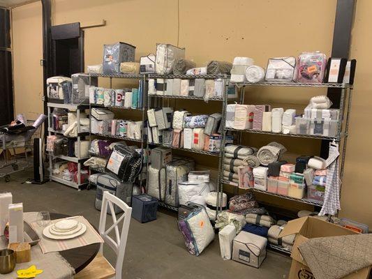 Why spend hundred dollars on bedding when you can pay tens of dollars?