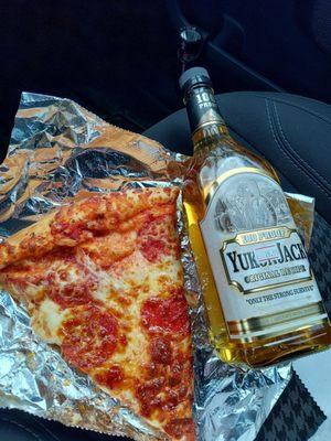 Lewis Pizza and Liquor