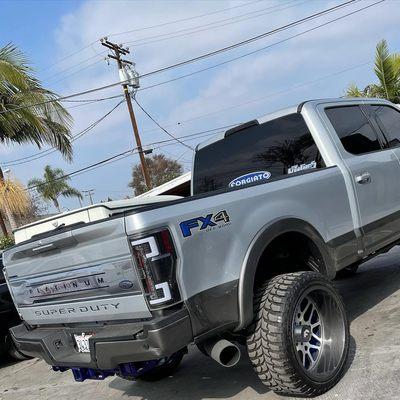 Freeway Collision Center