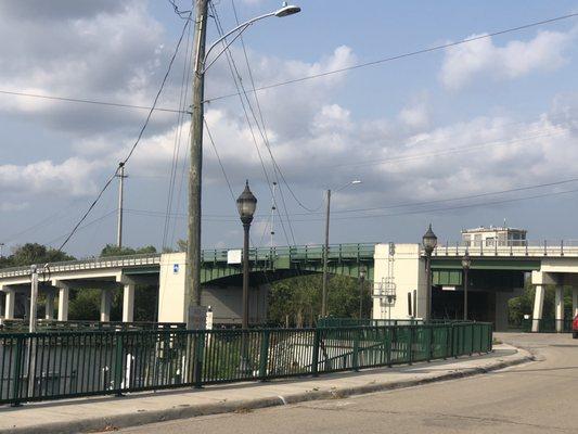 Caloosahatchee River Bridge