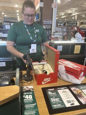 DICK'S Sporting Goods