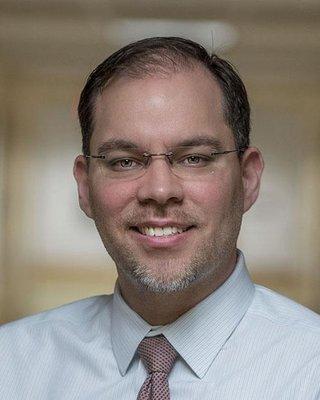 Orlando L Torres, MD